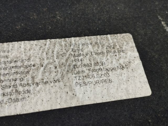 bontott VW TOUAREG Motorháztető Szigetelés