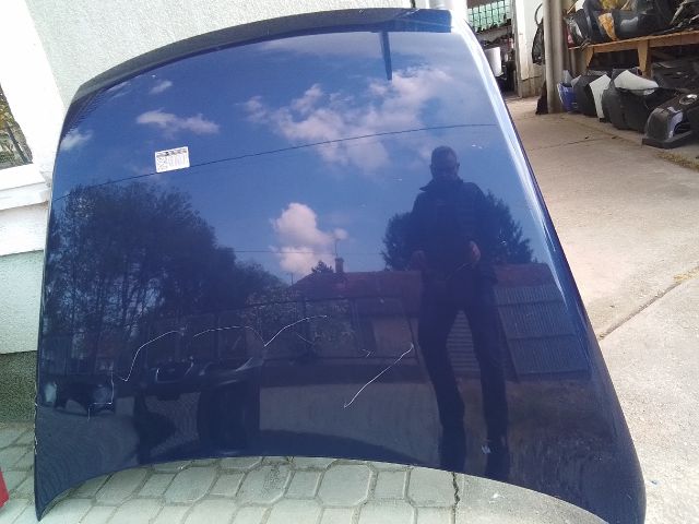 bontott VW TOUAREG Motorháztető Szigetelés