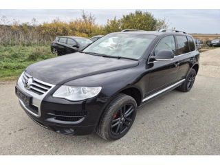 bontott VW TOUAREG Motorháztető Szigetelés