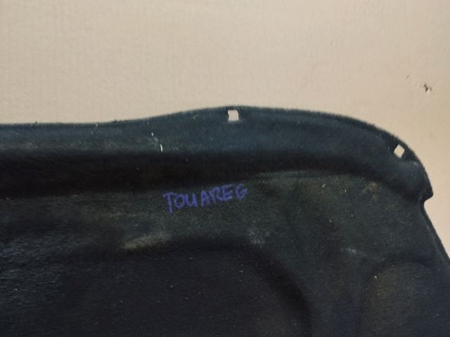 bontott VW TOUAREG Motorháztető Szigetelés
