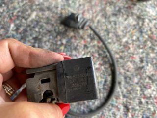 bontott VW TOUAREG Motorháztető Zárszerkezet