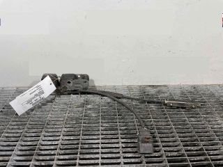 bontott VW TOUAREG Motorháztető Zárszerkezet