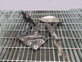 bontott VW TOUAREG Motorháztető Zsanér Pár