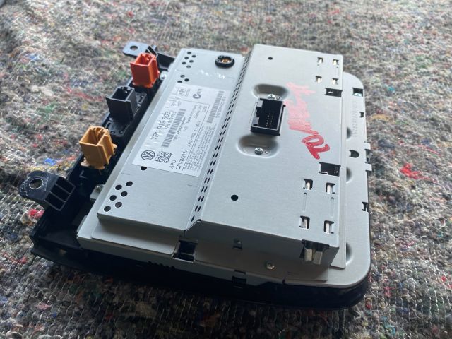 bontott VW TOUAREG Multifunkciós Kijelző