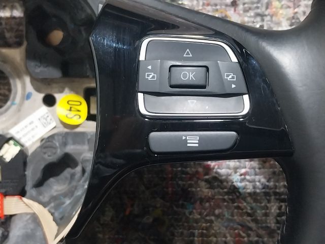 bontott VW TOUAREG Multikormány