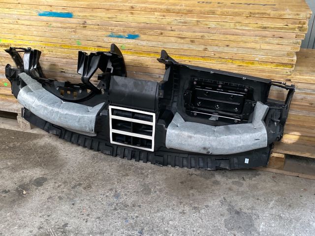 bontott VW TOUAREG Műszerfal Héj