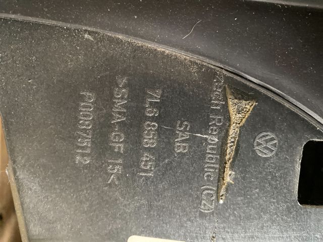 bontott VW TOUAREG Műszerfal Héj