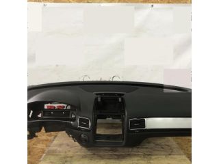 bontott VW TOUAREG Műszerfal Héj