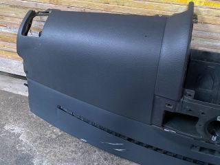 bontott VW TOUAREG Műszerfal Héj