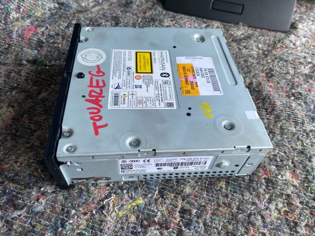 bontott VW TOUAREG Navigáció Elektronika