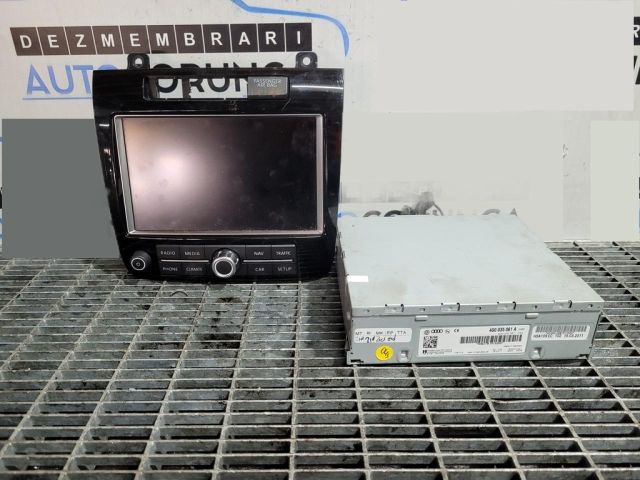 bontott VW TOUAREG Navigációs Fejegység