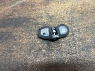 bontott VW TOUAREG Okos Kerékszelep