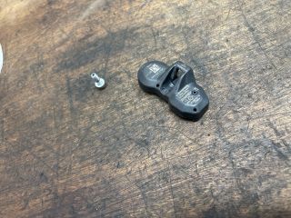 bontott VW TOUAREG Okos Kerékszelep