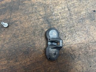 bontott VW TOUAREG Okos Kerékszelep