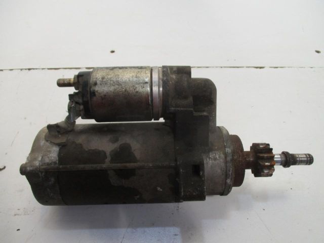 bontott VW TOUAREG Önindító