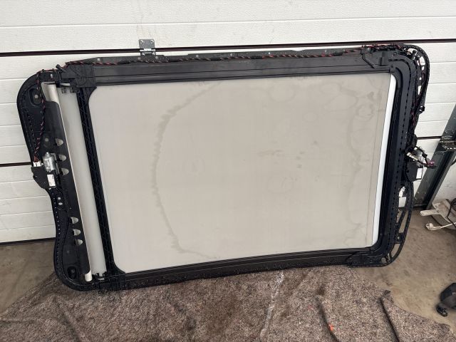 bontott VW TOUAREG Panoráma Tető