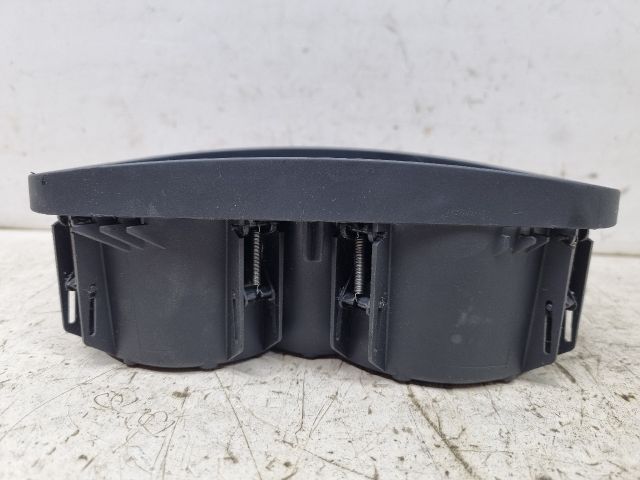 bontott VW TOUAREG Pohártartó