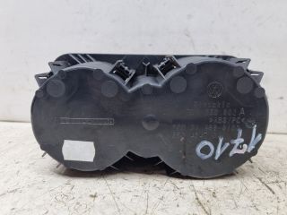 bontott VW TOUAREG Pohártartó