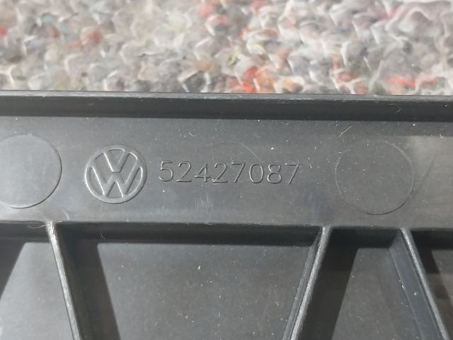 bontott VW TOUAREG Pollenszűrő Fedél