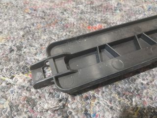 bontott VW TOUAREG Pollenszűrő Fedél