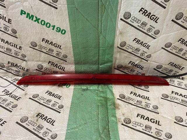 bontott VW TOUAREG Pótféklámpa