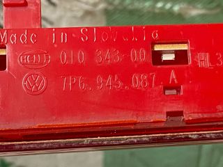 bontott VW TOUAREG Pótféklámpa