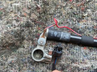 bontott VW TOUAREG Pozitív Kábel