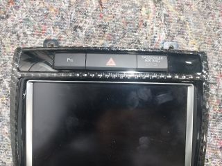 bontott VW TOUAREG Rádió / CD