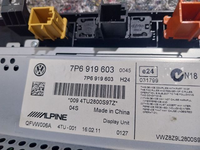 bontott VW TOUAREG Rádió / CD