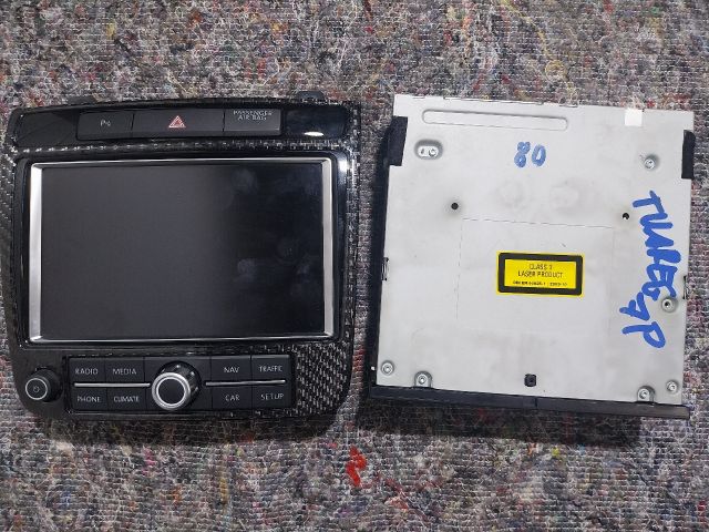 bontott VW TOUAREG Rádió / CD