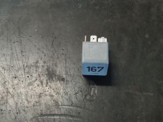 bontott VW TOUAREG Relé