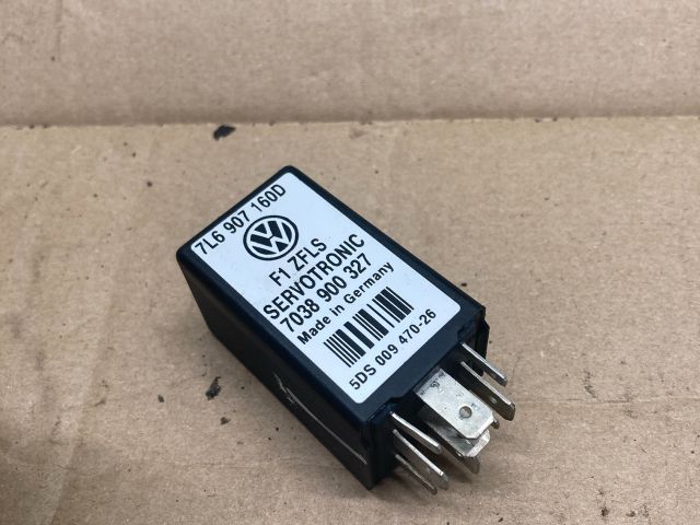 bontott VW TOUAREG Relé