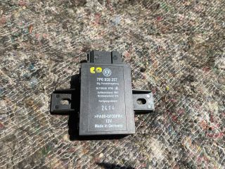 bontott VW TOUAREG Relé