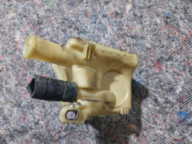 bontott VW TOUAREG Szervóolaj Tartály