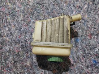 bontott VW TOUAREG Szervóolaj Tartály