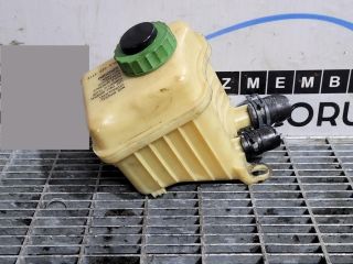 bontott VW TOUAREG Szervóolaj Tartály