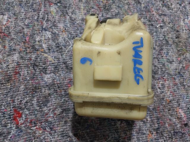 bontott VW TOUAREG Szervóolaj Tartály