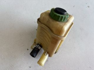 bontott VW TOUAREG Szervóolaj Tartály