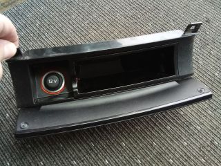 bontott VW TOUAREG Szivargyújtó Aljzat