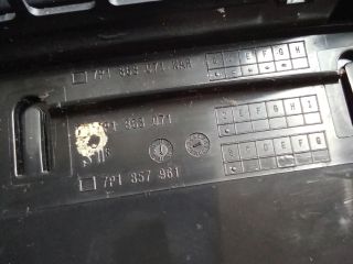 bontott VW TOUAREG Szivargyújtó Aljzat