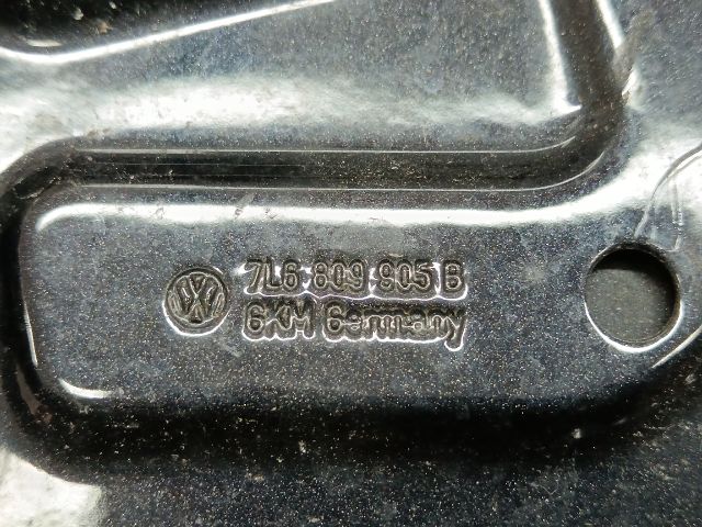 bontott VW TOUAREG Tankajtó