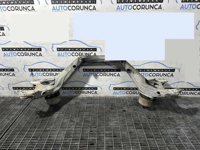 bontott VW TOUAREG Tartó Bak