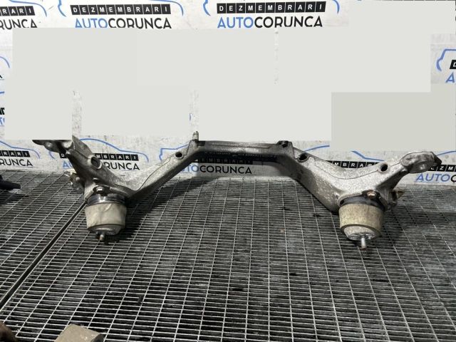 bontott VW TOUAREG Tartó Bak