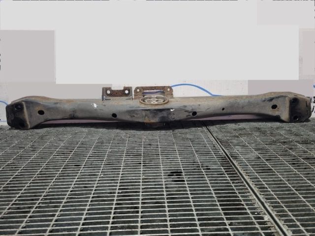 bontott VW TOUAREG Tartó Bak