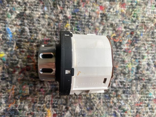 bontott VW TOUAREG Terepváltó Kapcsoló Kar / Gomb