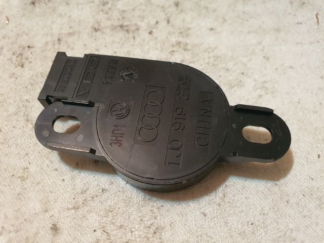 bontott VW TOUAREG Tolatóradar Hangszóró