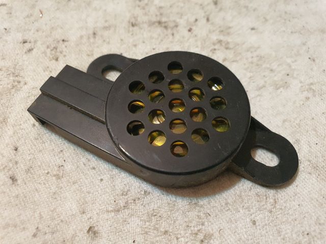 bontott VW TOUAREG Tolatóradar Hangszóró