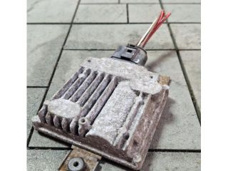 bontott VW TOUAREG Üzemanyag Befecskendező Vezérlő