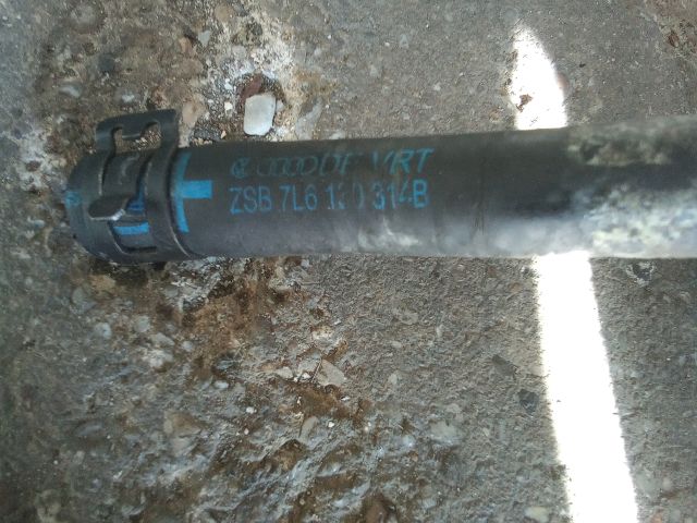 bontott VW TOUAREG Üzemanyagcső