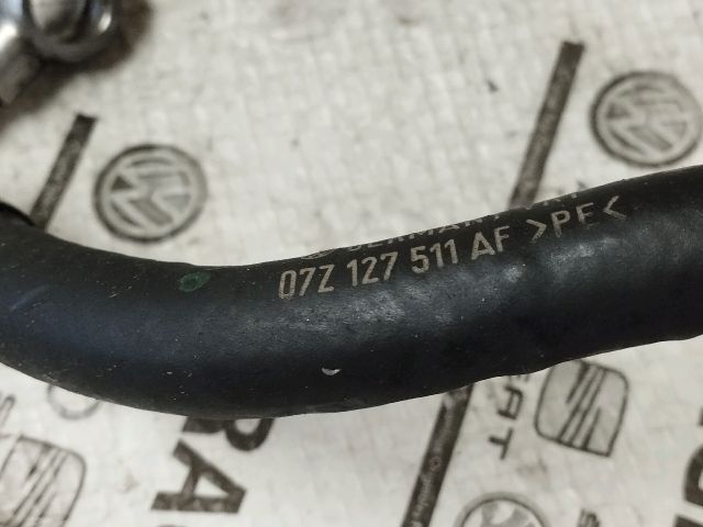 bontott VW TOUAREG Üzemanyagcső